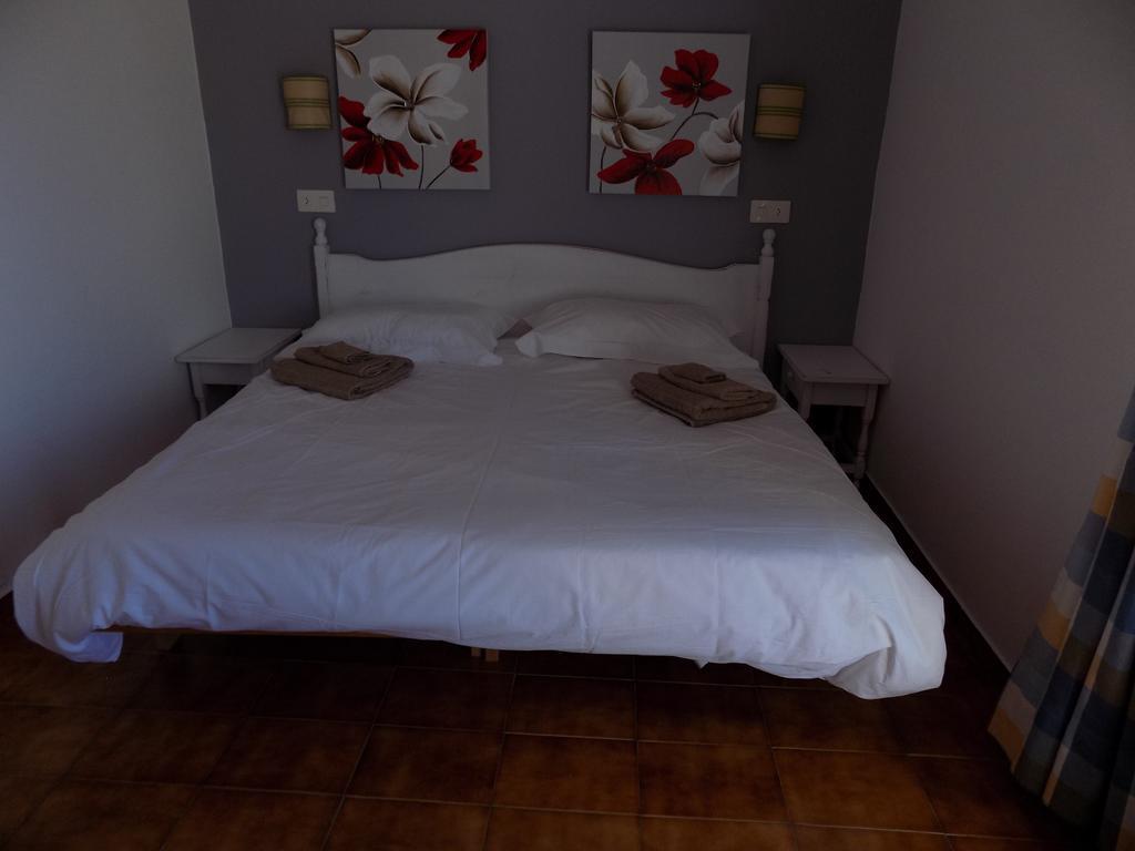 Apartamentos Encanto Del Mar กาลากัลดานา ภายนอก รูปภาพ
